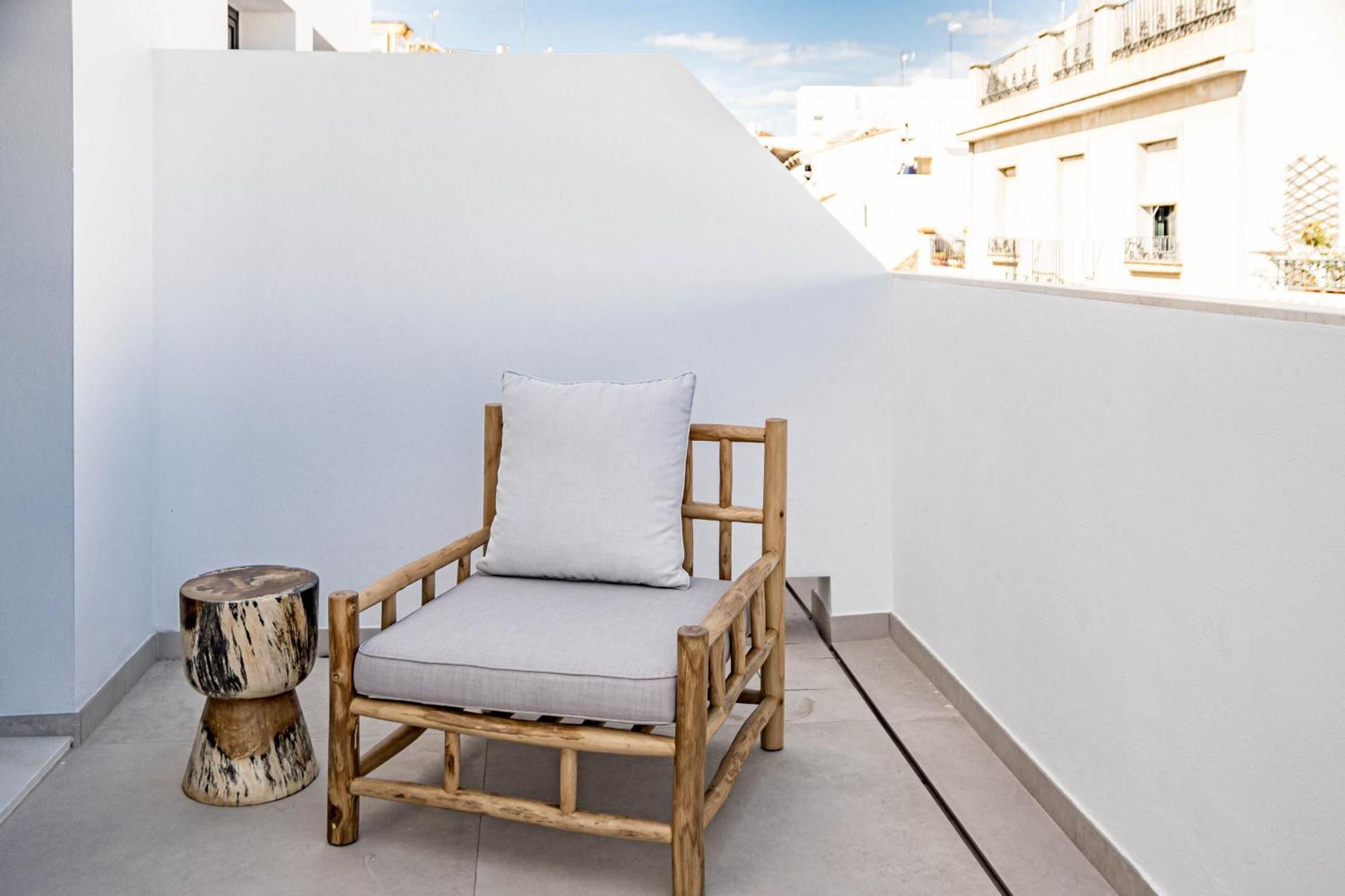 Seaclub Suites Estepona Exteriör bild