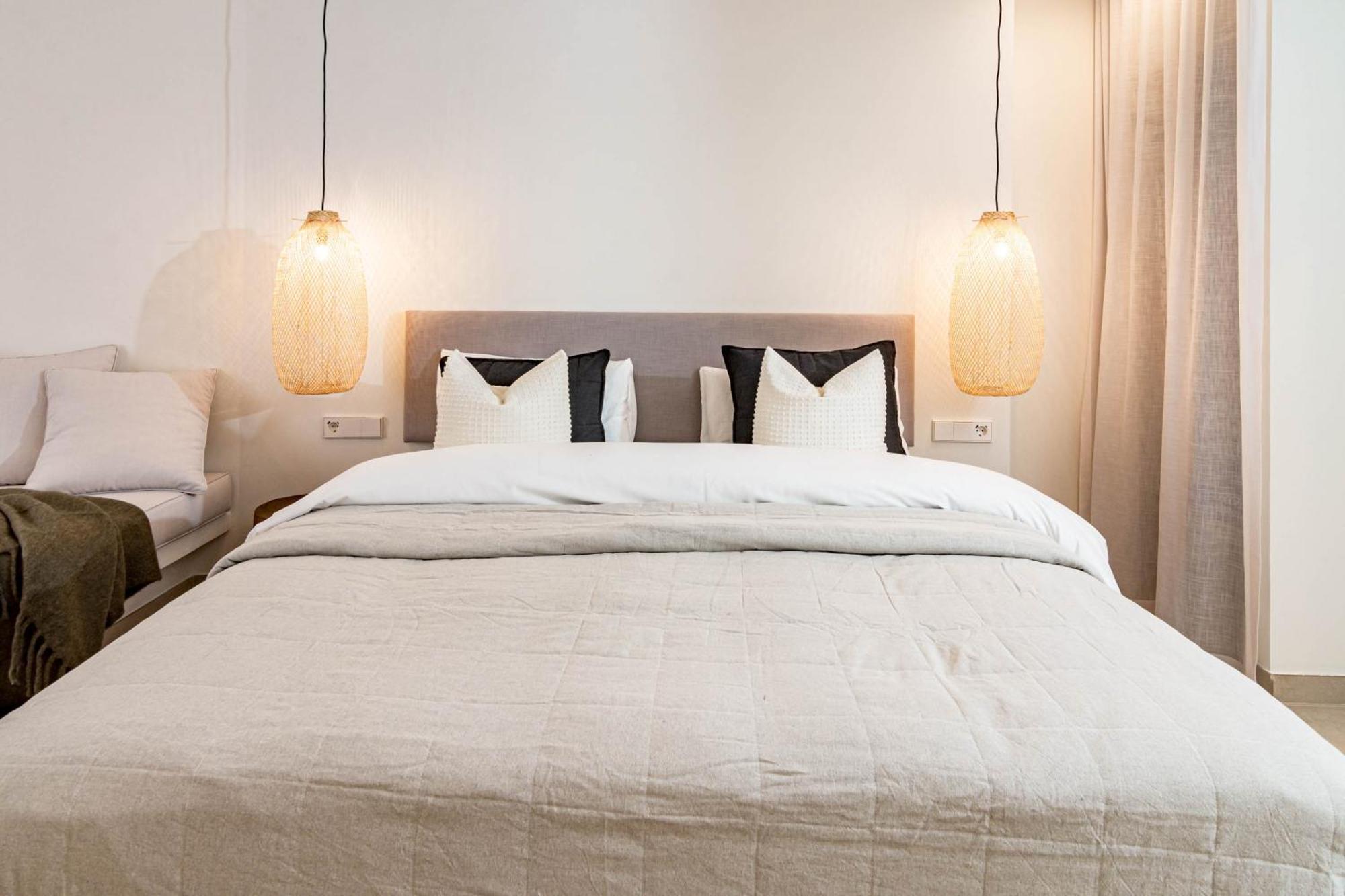 Seaclub Suites Estepona Exteriör bild