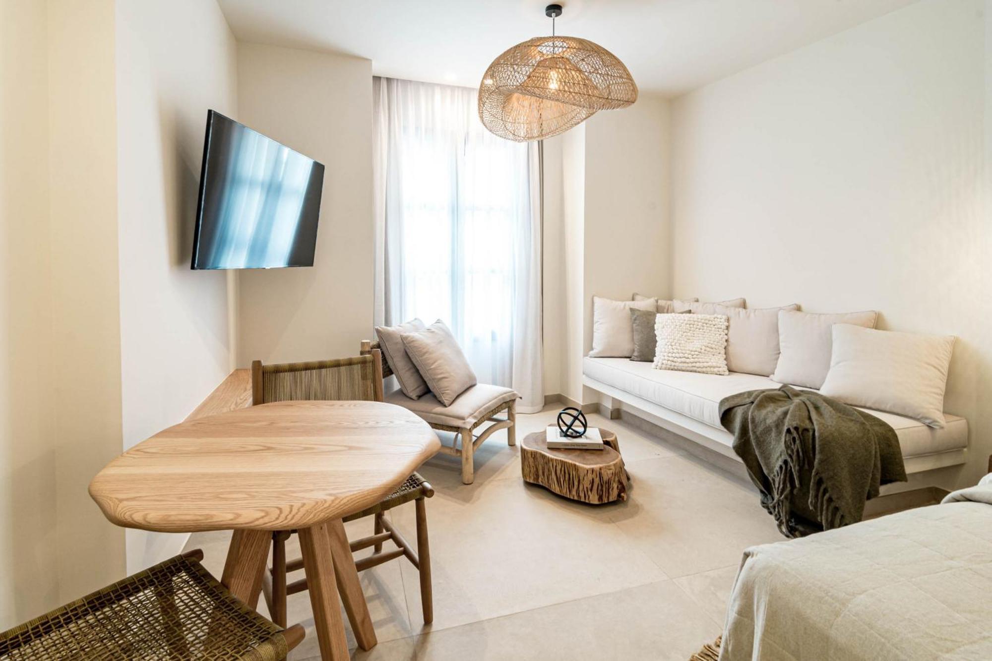 Seaclub Suites Estepona Exteriör bild