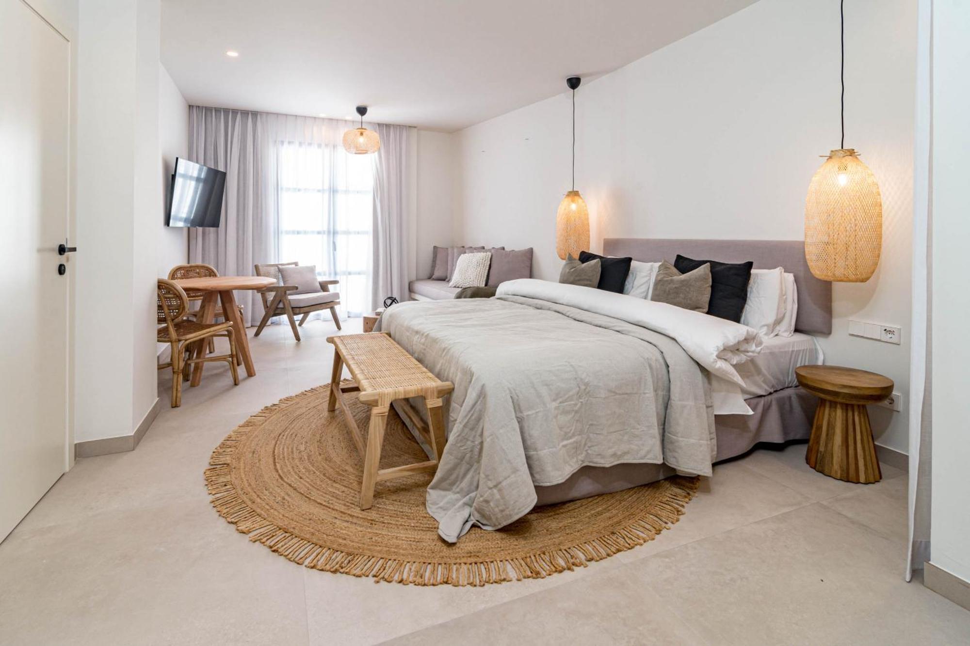Seaclub Suites Estepona Exteriör bild