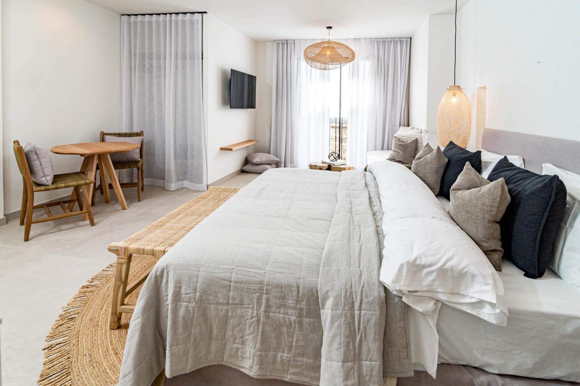 Seaclub Suites Estepona Exteriör bild